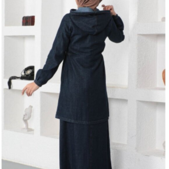 NWT Denim Hooded Jacket and Button Skirt Set Dark Blue - size 46 EUR, fits small - Picture 2 of 15